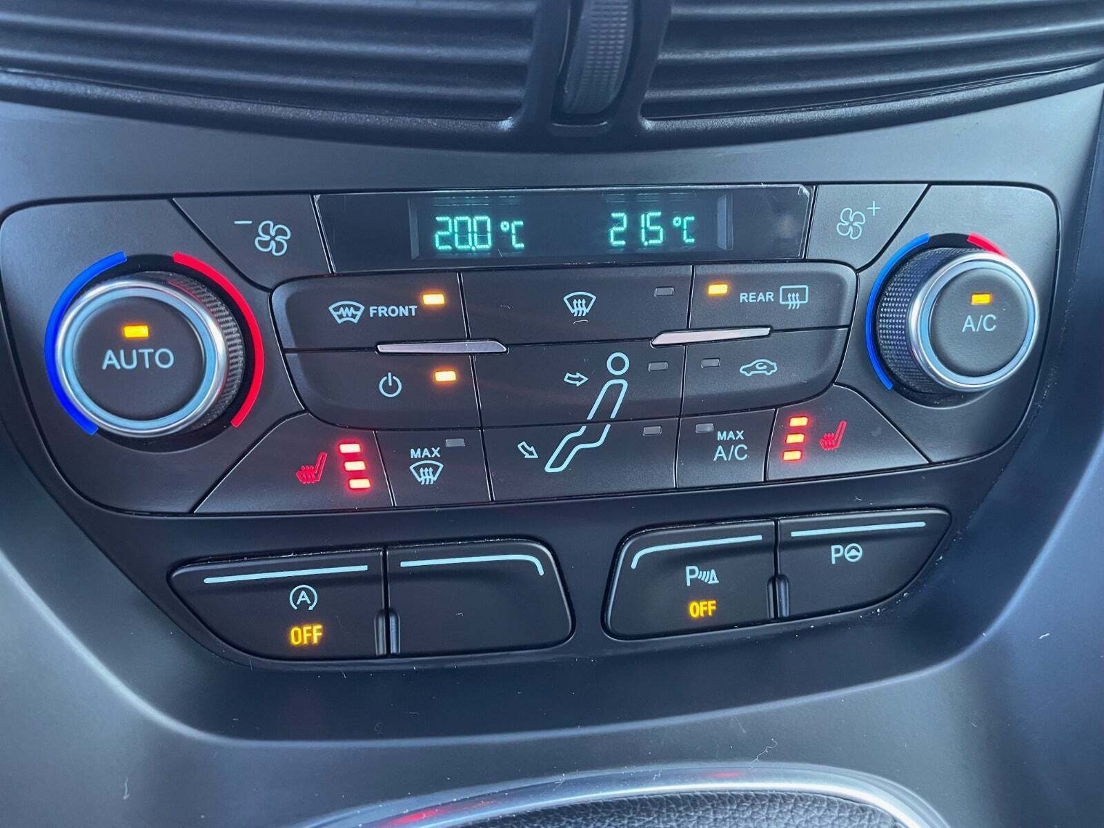 Ford C-MAX 1,0 SCTi 125 Titanium+