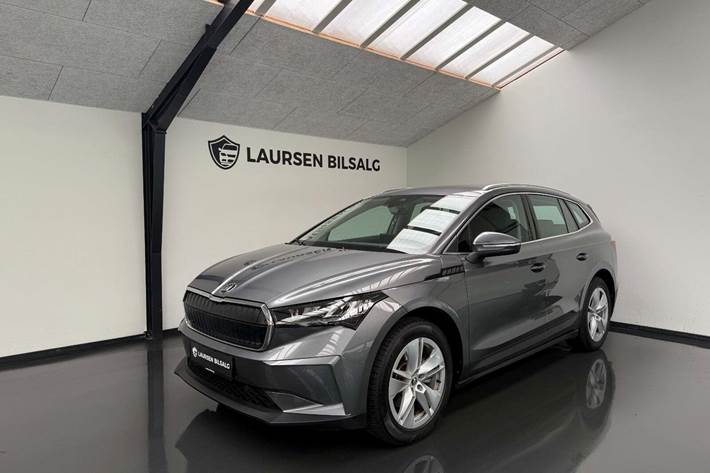 Grå Skoda Enyaq fra 2022