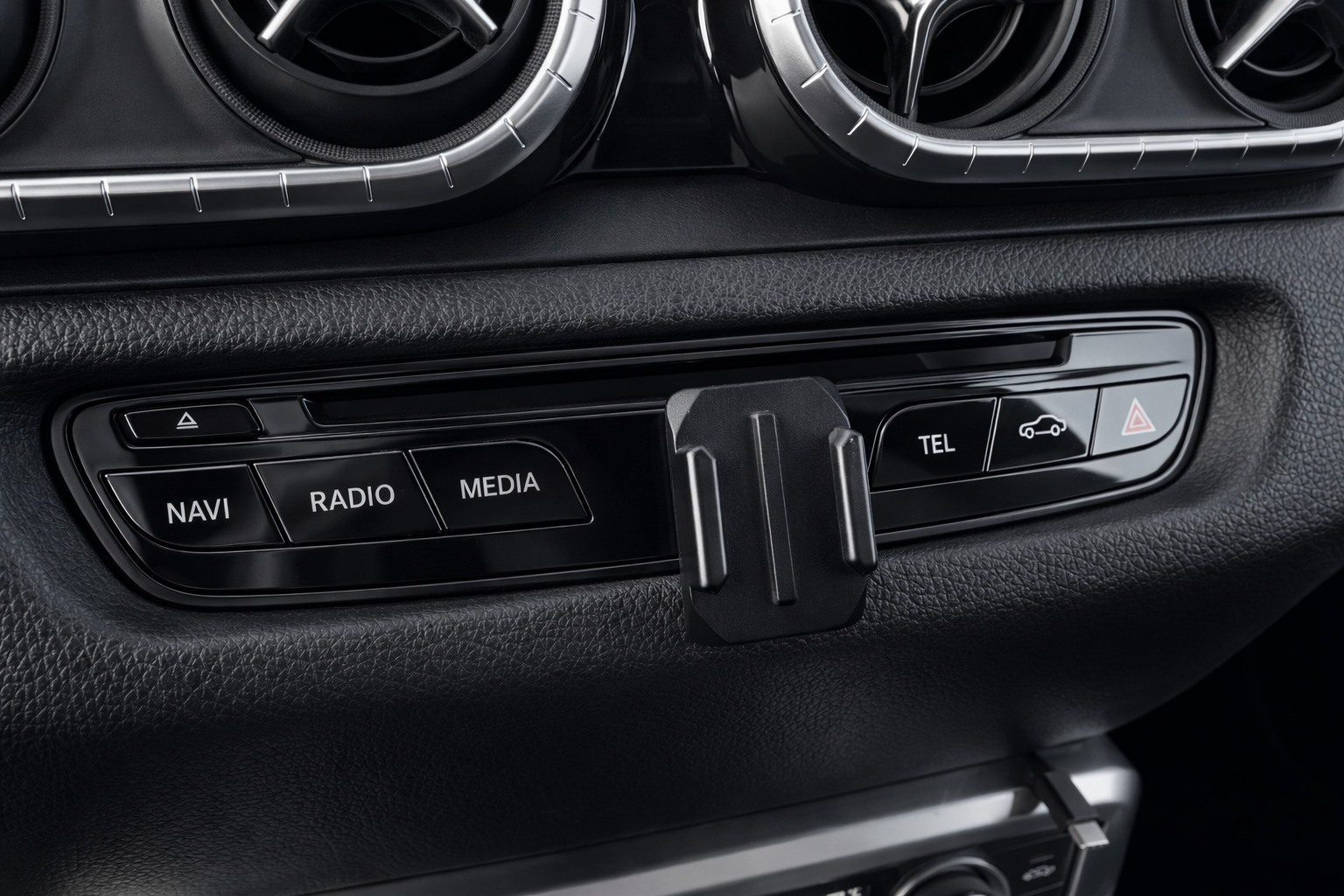 Grå Mercedes X350 d fra 2019