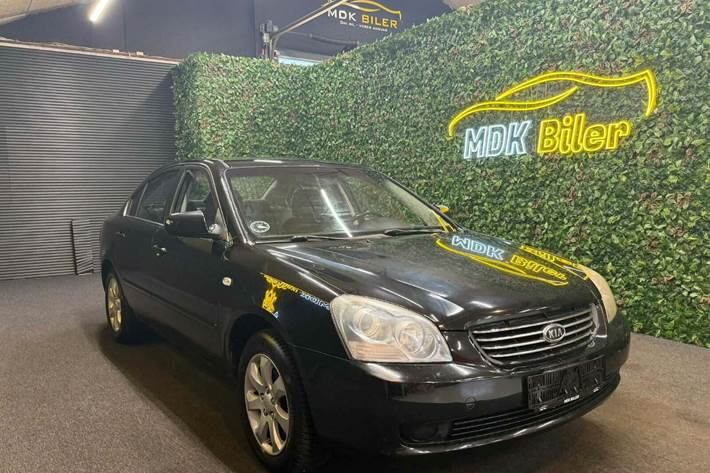 undefined Kia Magentis fra 2007 set udefra
