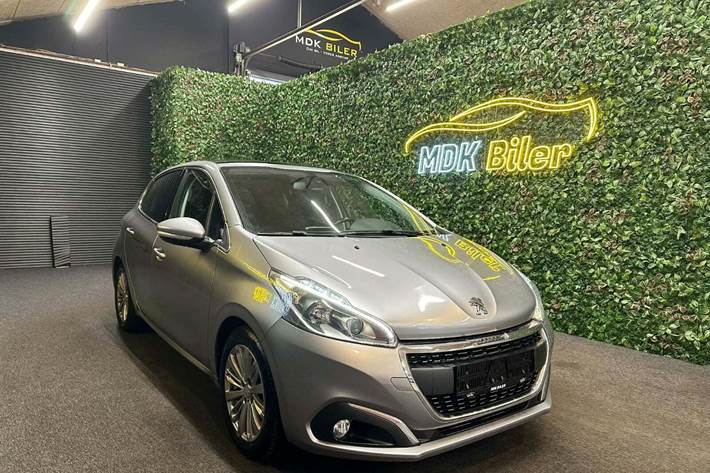 undefined Peugeot 208 fra 2020