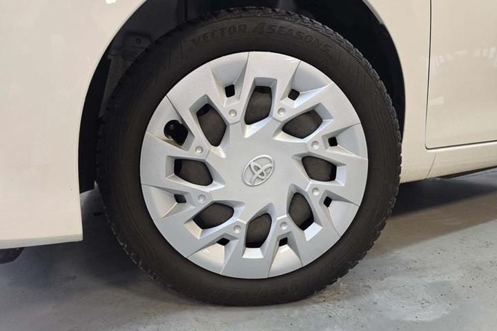 Hvid Toyota Aygo fra 2019