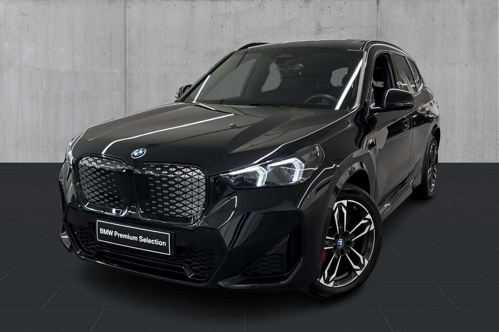 BMW iX1 eDrive20 M-Sport Pro