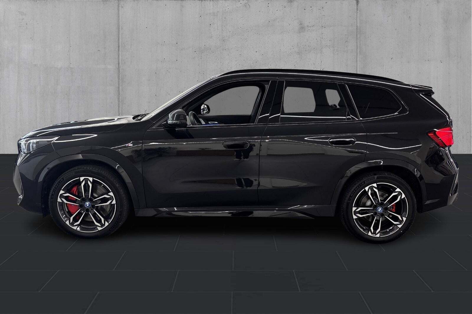 BMW iX1 eDrive20 M-Sport Pro