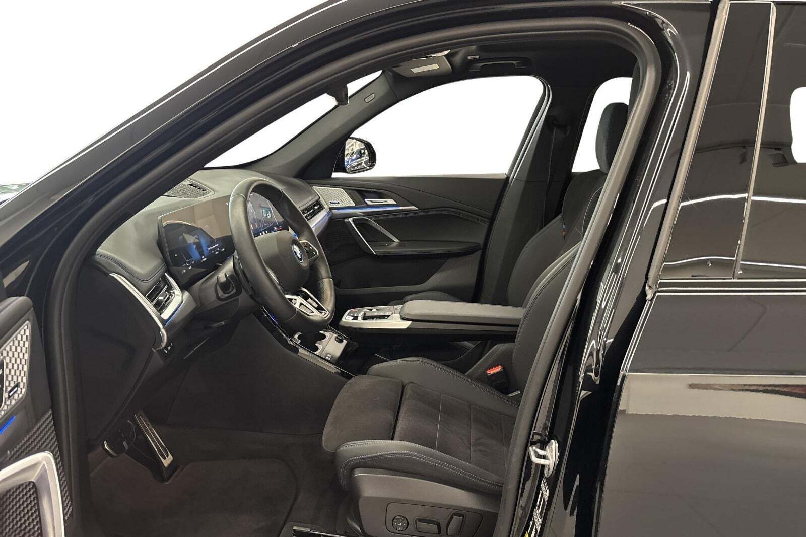 BMW iX1 eDrive20 M-Sport Pro