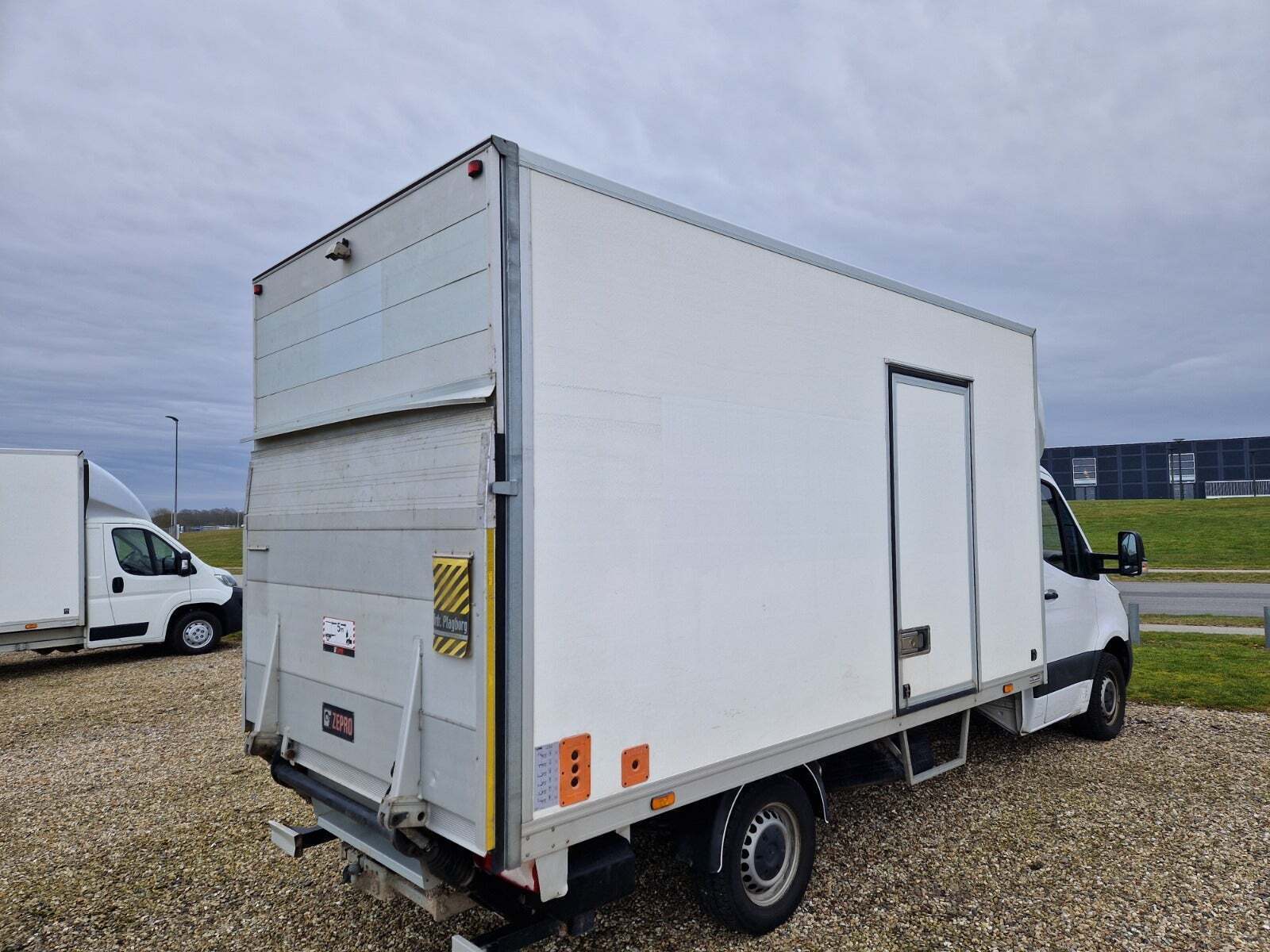 Mercedes Sprinter 315 2,0 CDi A3 Alukasse m/lift aut. RWD