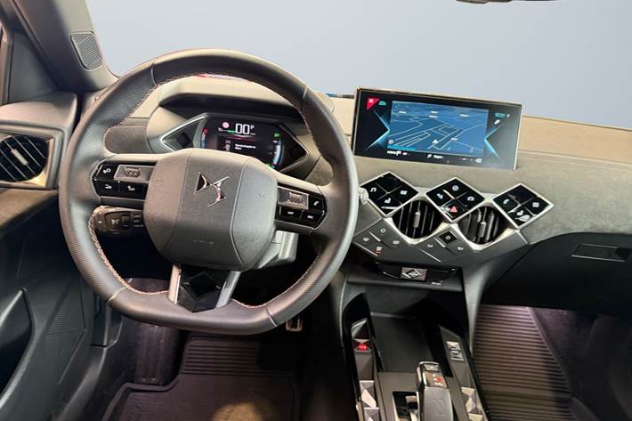 Sort DS DS 3 CrossBack fra 2022