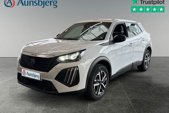 Grå Peugeot e-2008 fra 2025