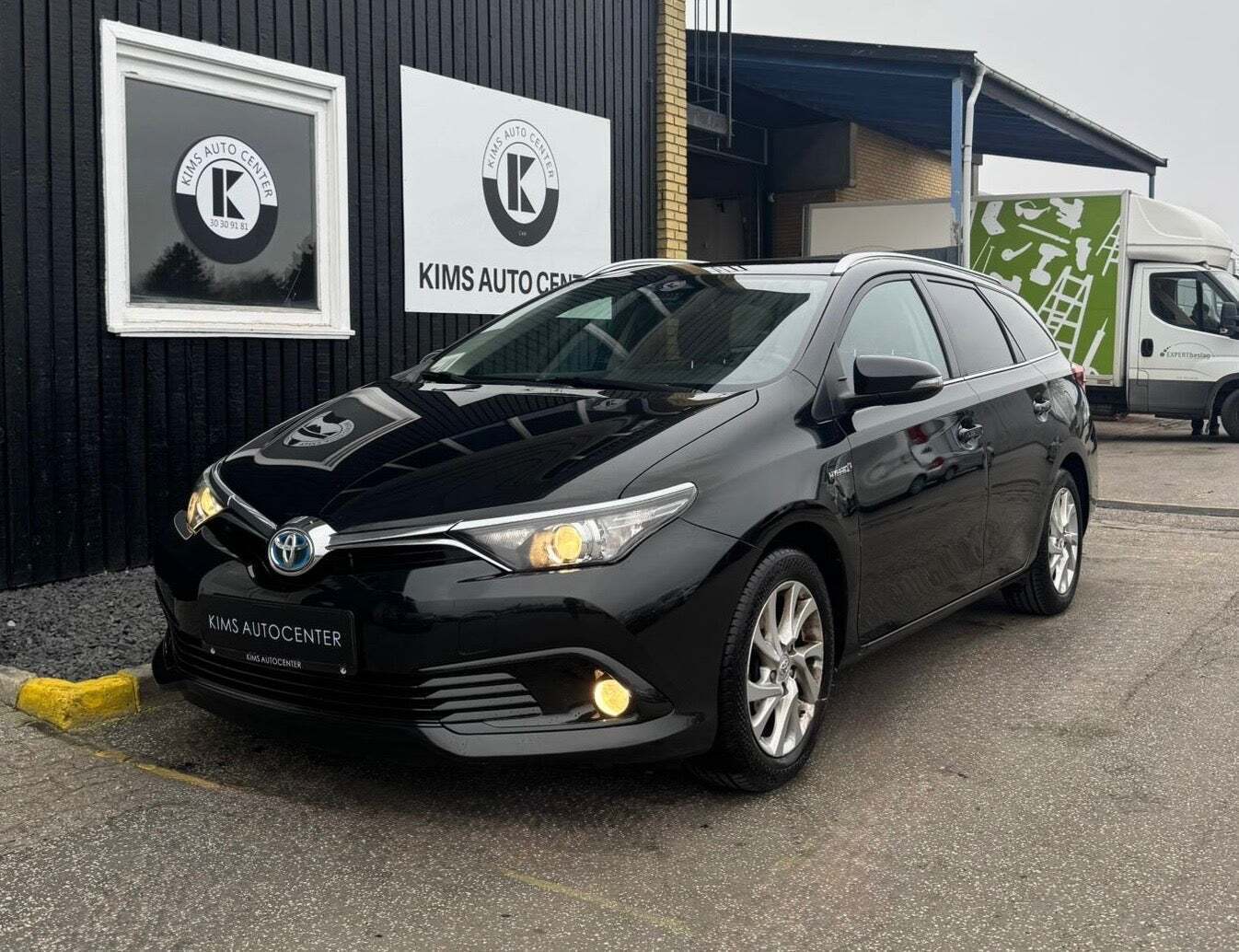 Toyota Auris 1,8 Hybrid H2 Touring Sports CVT