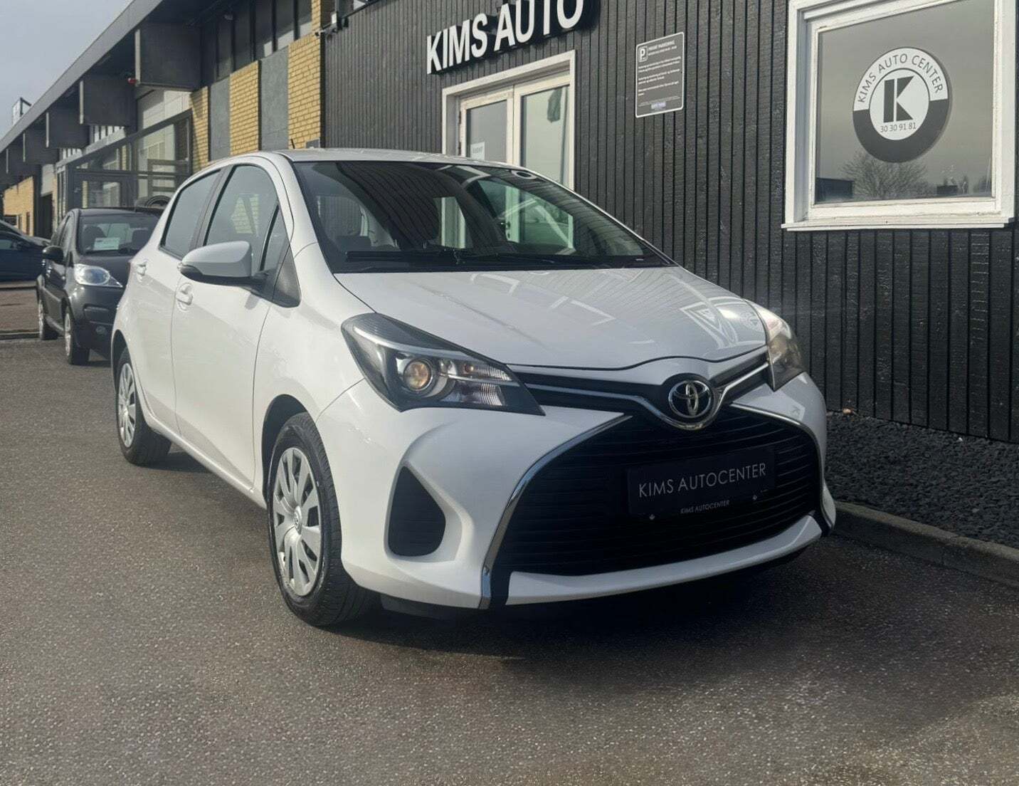 Toyota Yaris 1,0 VVT-i T2 Premium