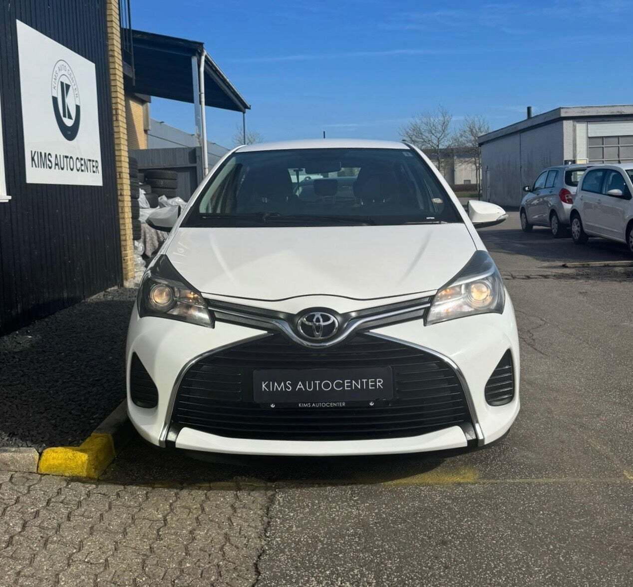 undefined Toyota Yaris fra 2015