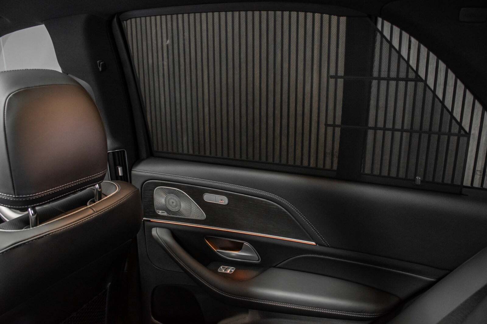 Grå Mercedes GLE350 de fra 2024