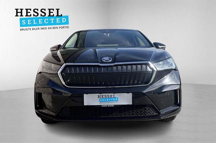 Sort Skoda Enyaq fra 2023