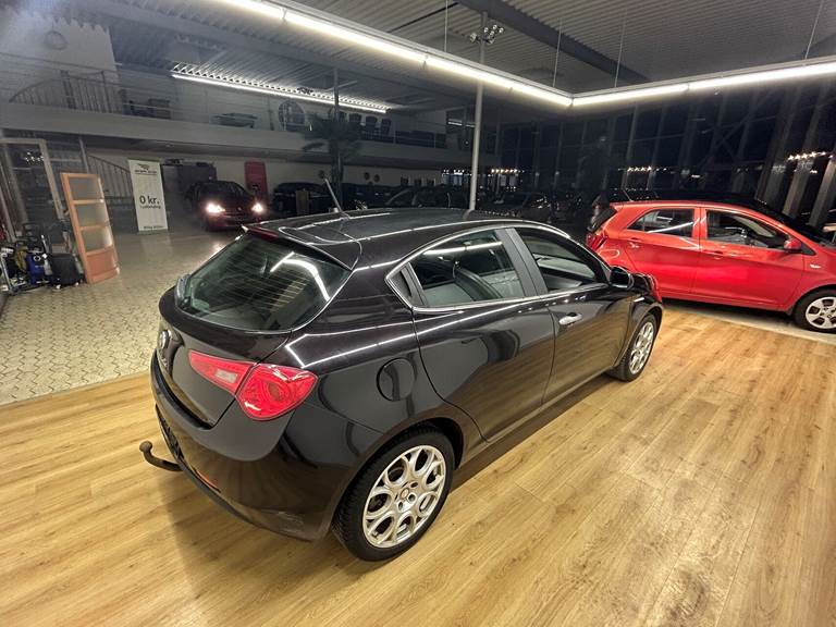 Alfa Romeo Giulietta 1,4 TBI 16V Distinctive 120HK 5d 6g