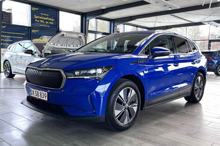 Blå Skoda Enyaq fra 2022