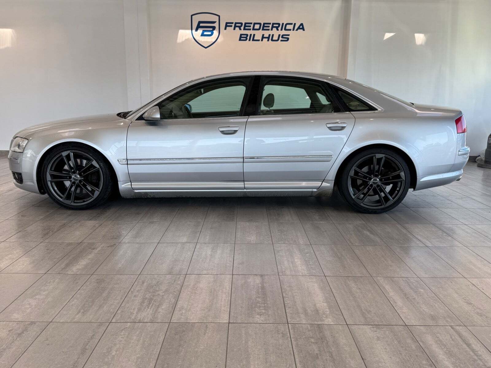 Audi A8 4,2 quattro Tiptr.