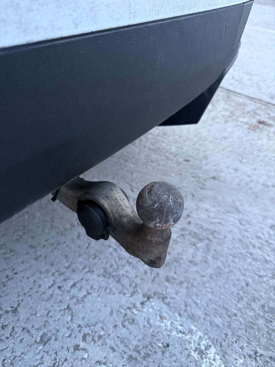 Hvid BMW iX fra 2022