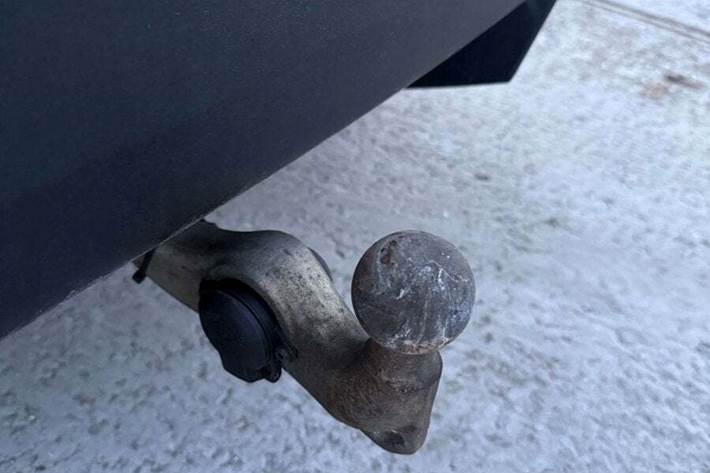 Hvid BMW iX fra 2022