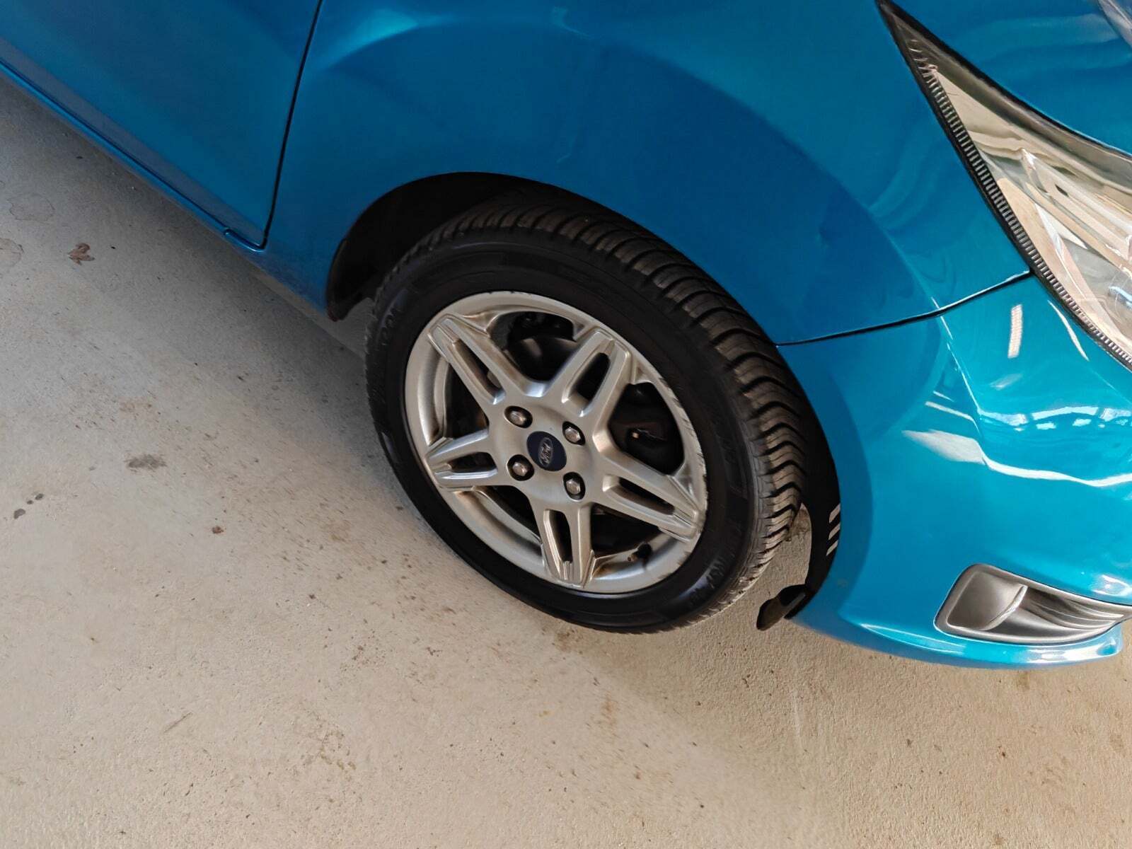 Ford Fiesta 1,0 SCTi 100 Titanium