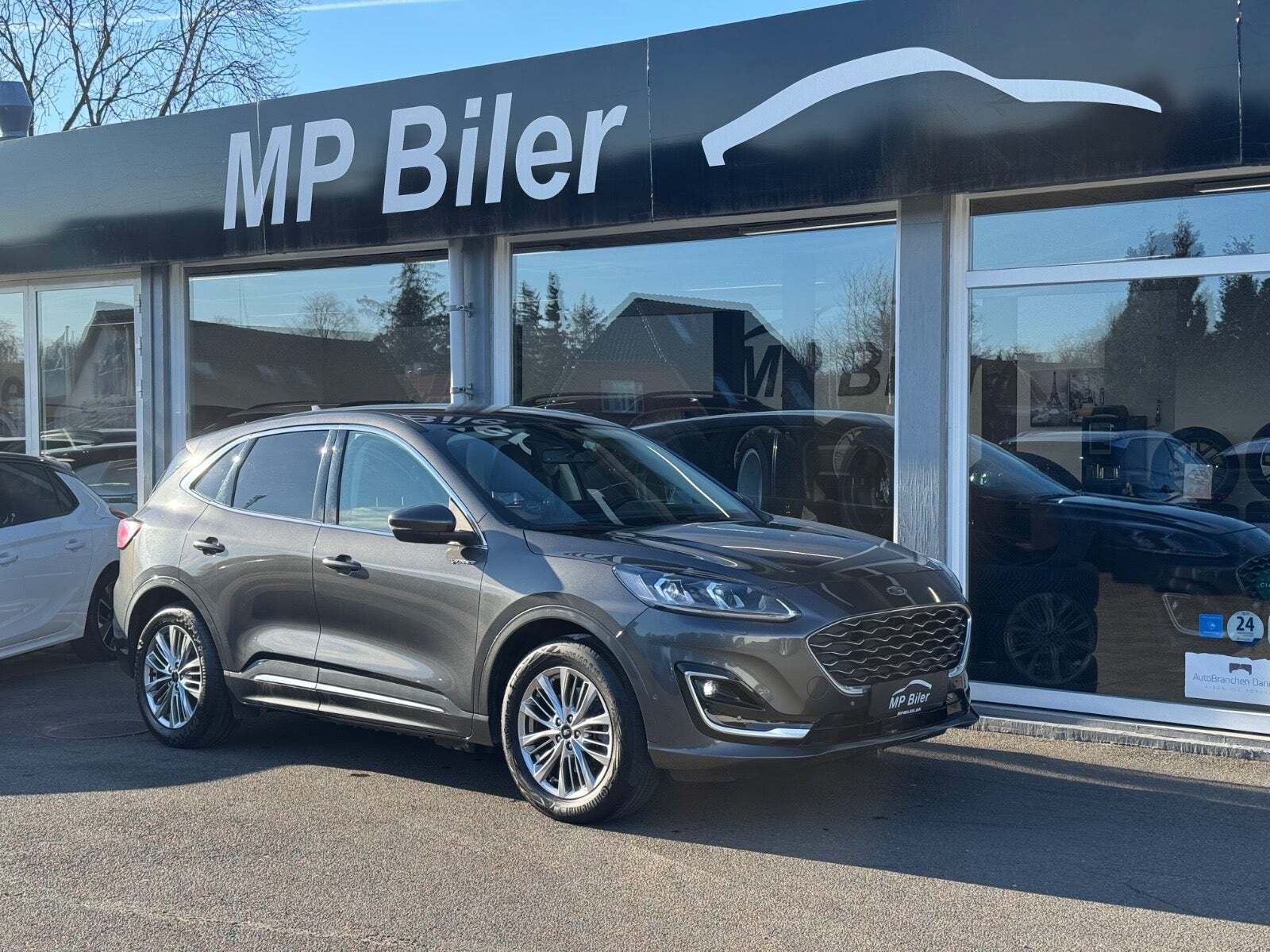 Ford Kuga 2,5 PHEV Vignale CVT