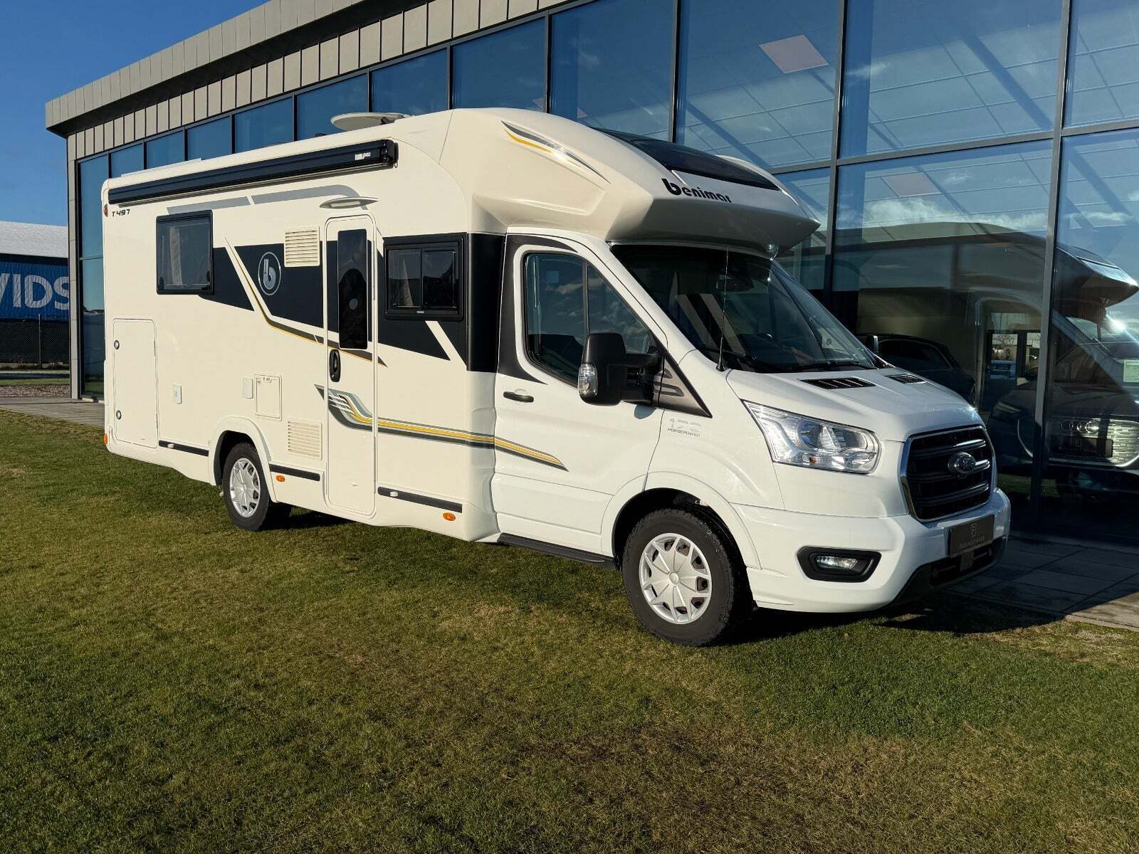 Ford Benimar 2,0 Tessoro 497