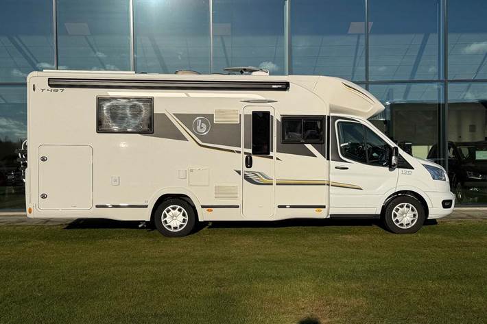 Hvid Ford Benimar fra 2022