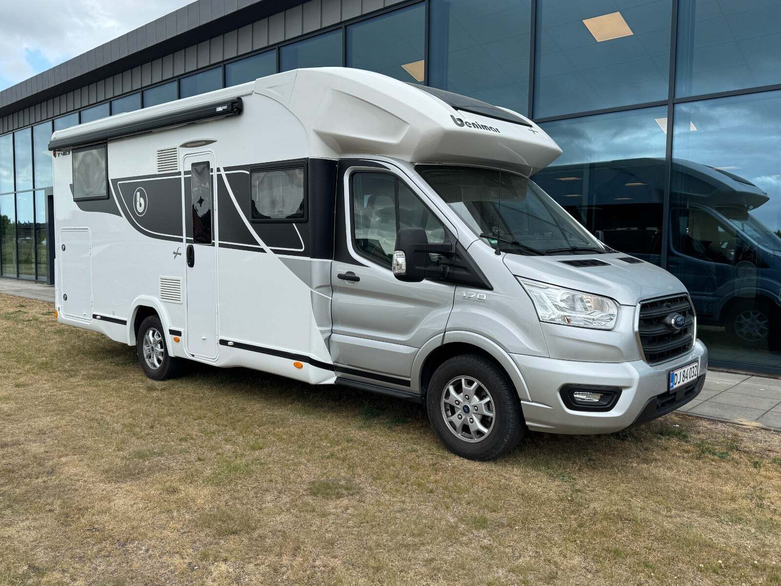 Ford Benimar 2,0 Tessoro 463 aut.