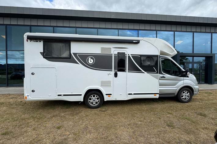 Sølv Ford Benimar fra 2022