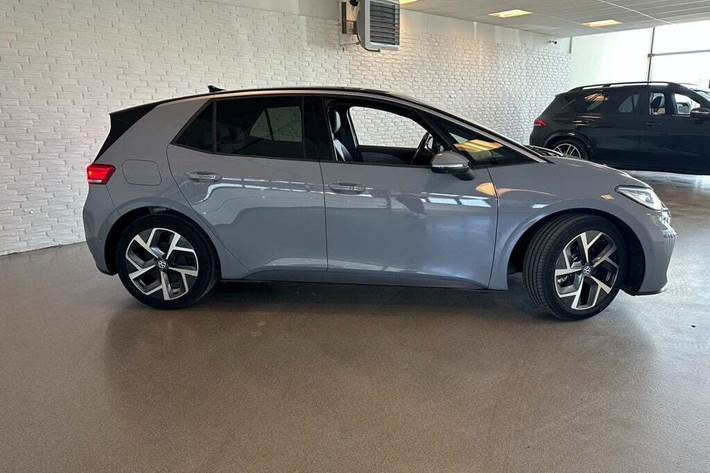 Grå VW ID.3 fra 2023
