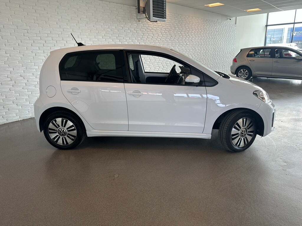 VW E-UP! Style Plus