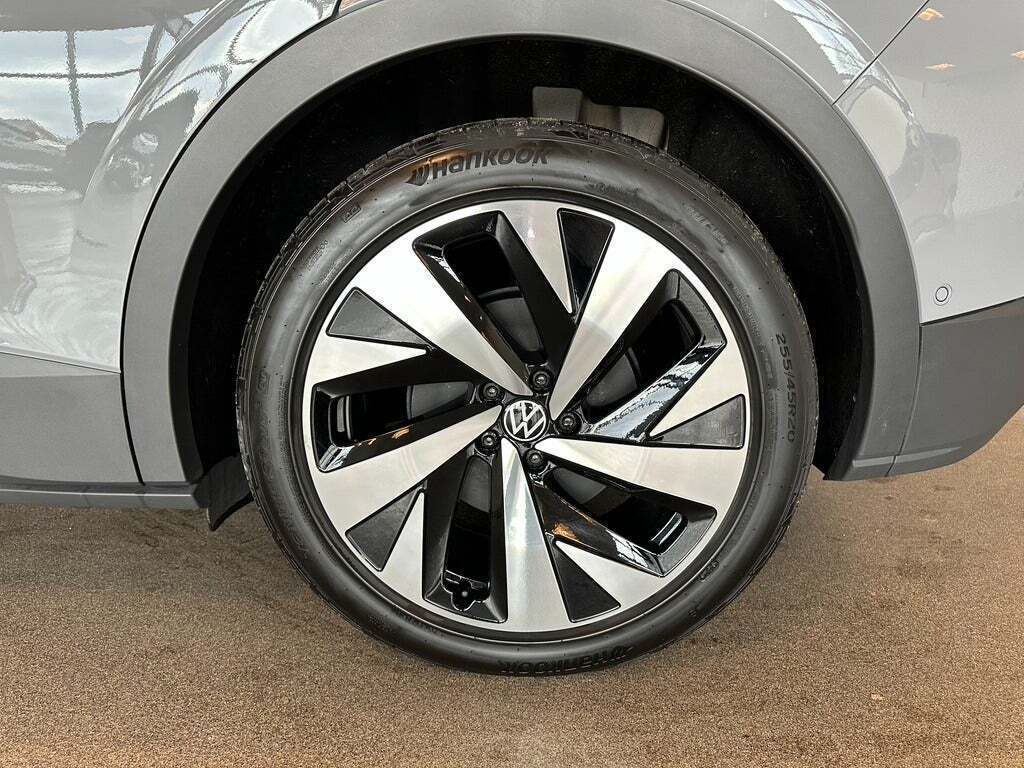 Grå VW ID.4 fra 2025