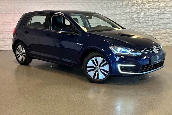 Blå VW e-Golf VII fra 2020