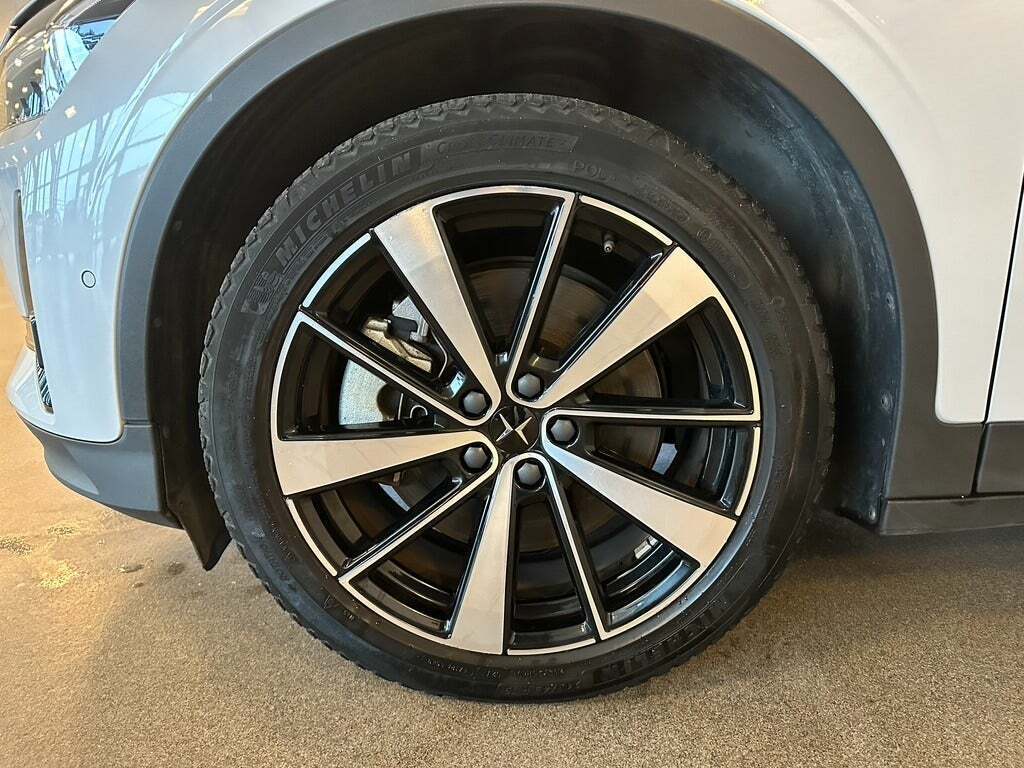 Hvid Polestar 2 fra 2022