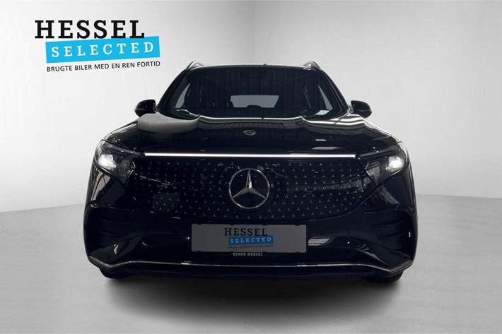 Sort Mercedes EQB250+ fra 2025