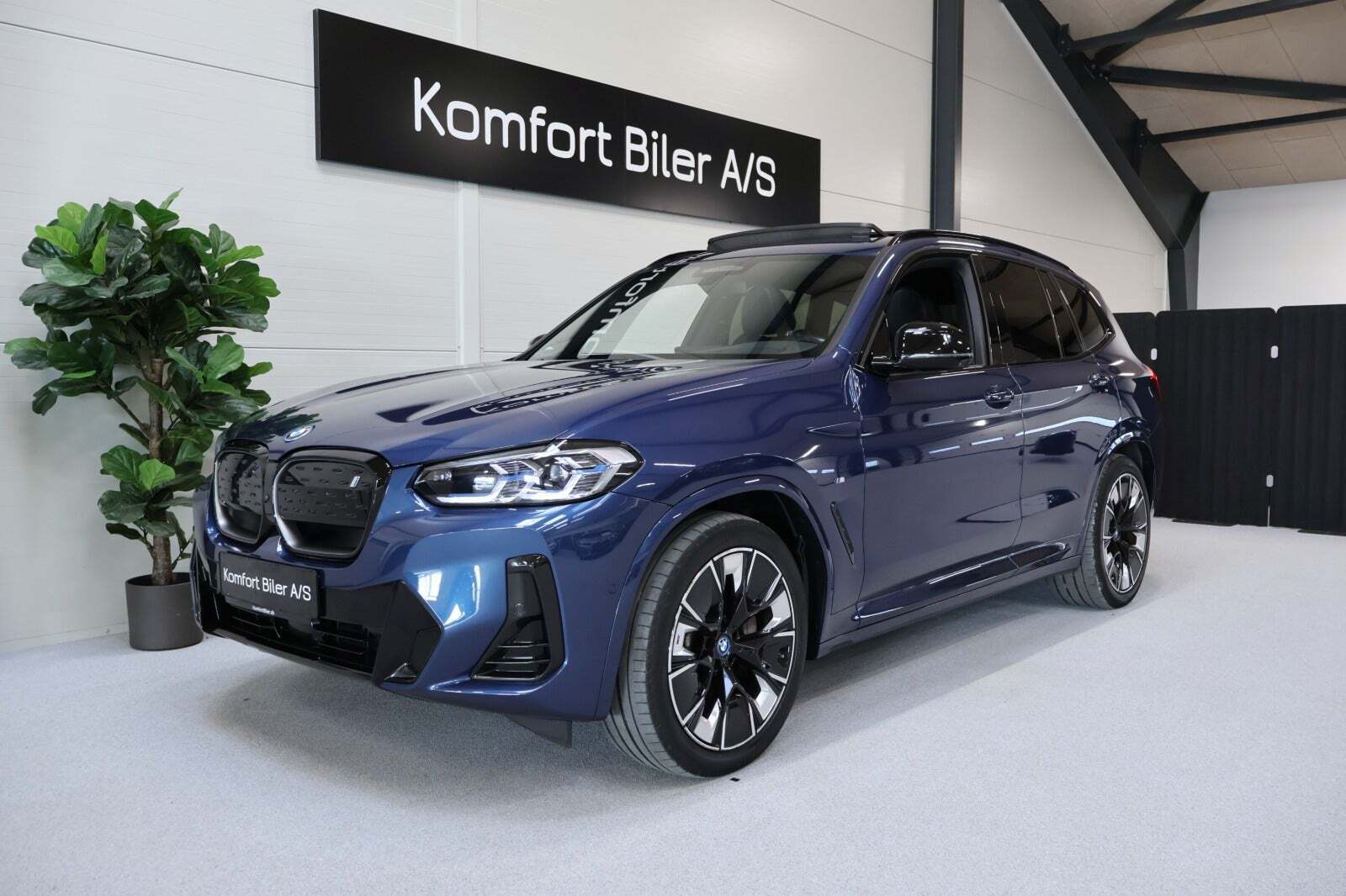 BMW iX3 Charged Plus M-Sport