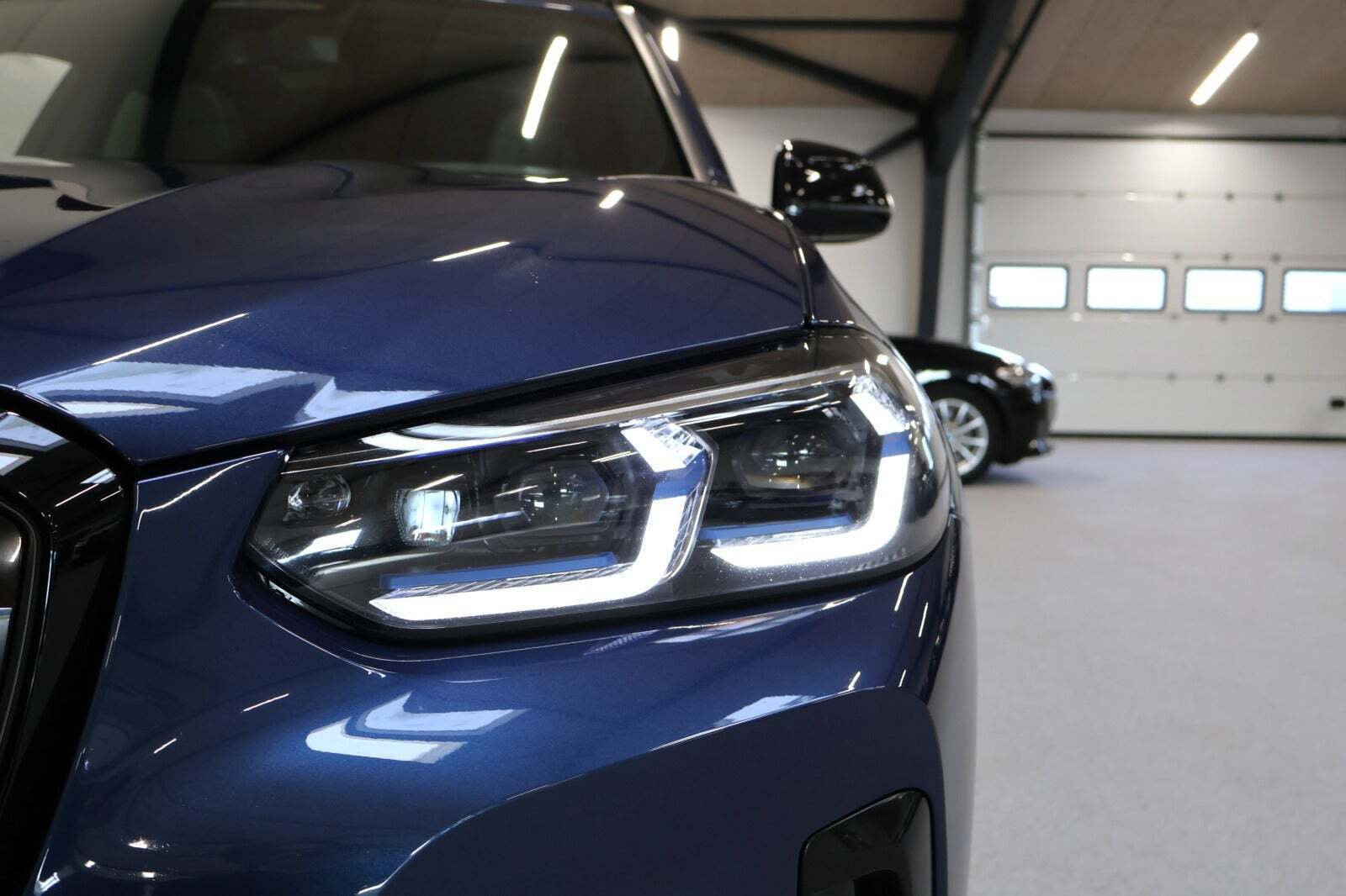 BMW iX3 Charged Plus M-Sport