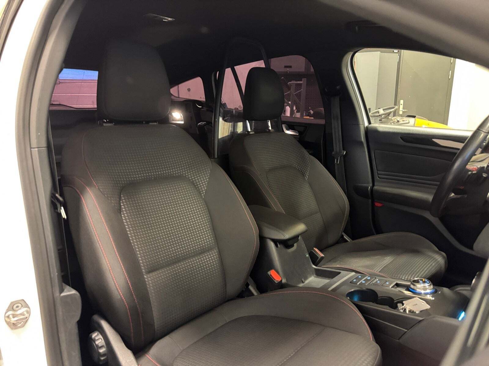 Hvid Ford Focus fra 2021