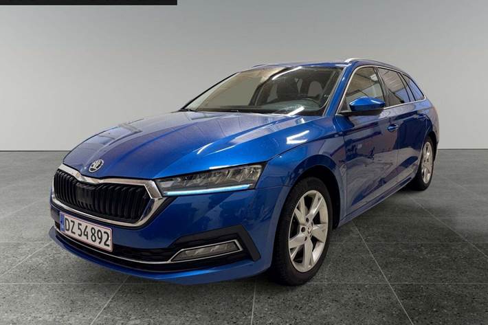 Blå Skoda Octavia fra 2021
