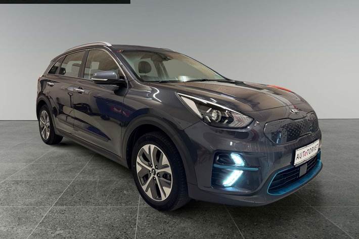 Grå Kia e-Niro fra 2020