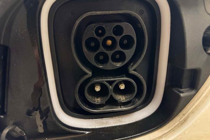 Hvid Hyundai Kona fra 2021