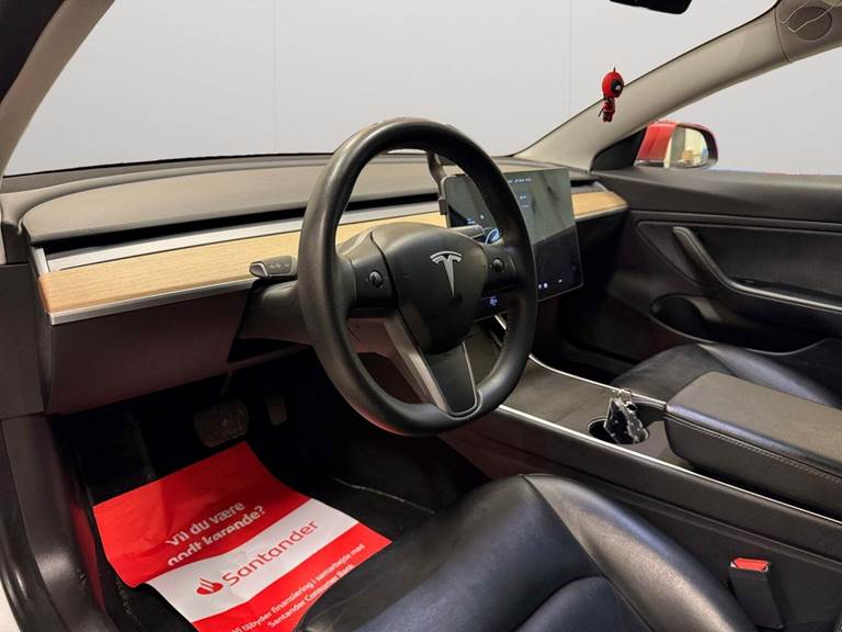 Tesla Model 3 Standard Range+ RWD