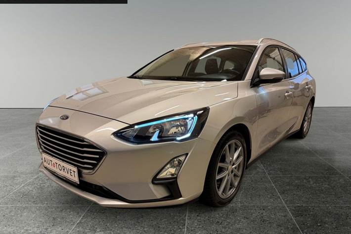 Sølv Ford Focus fra 2019