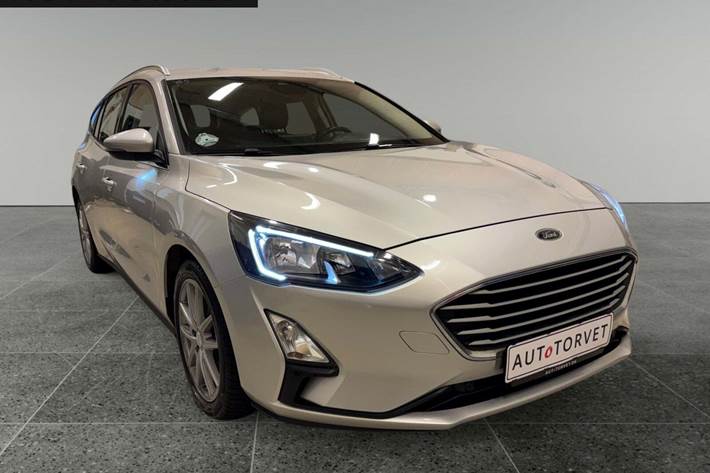 Sølv Ford Focus fra 2019