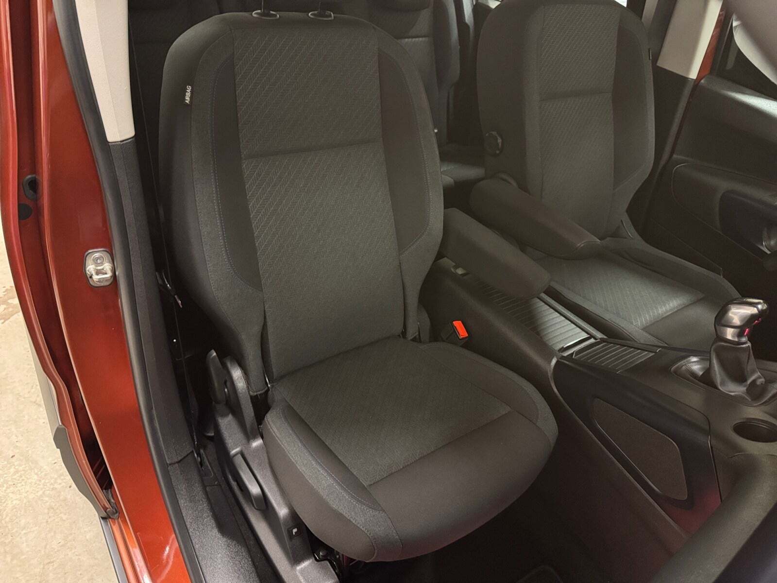 Kobber Peugeot Rifter fra 2019