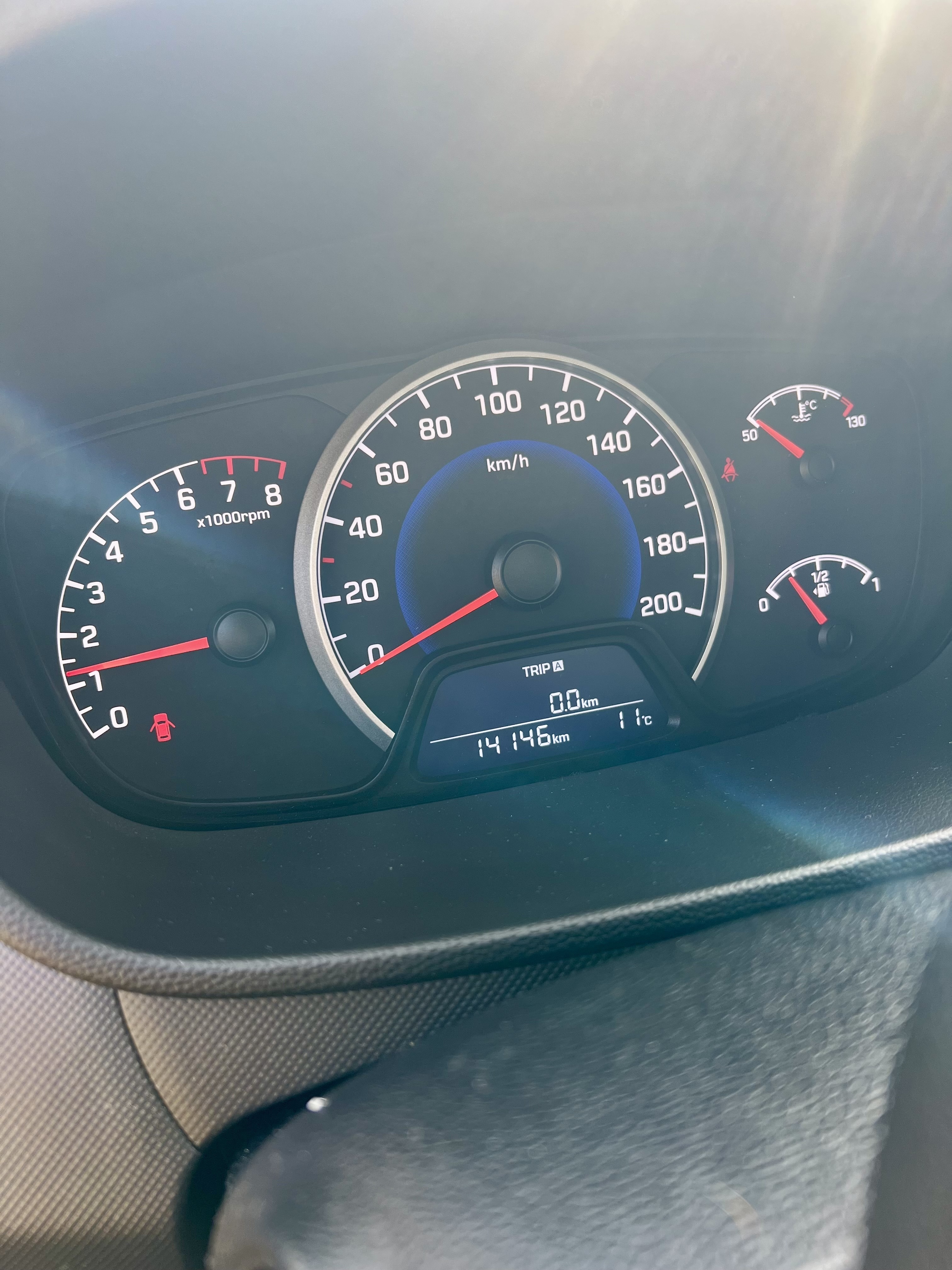 Rød Hyundai i10 fra 2019