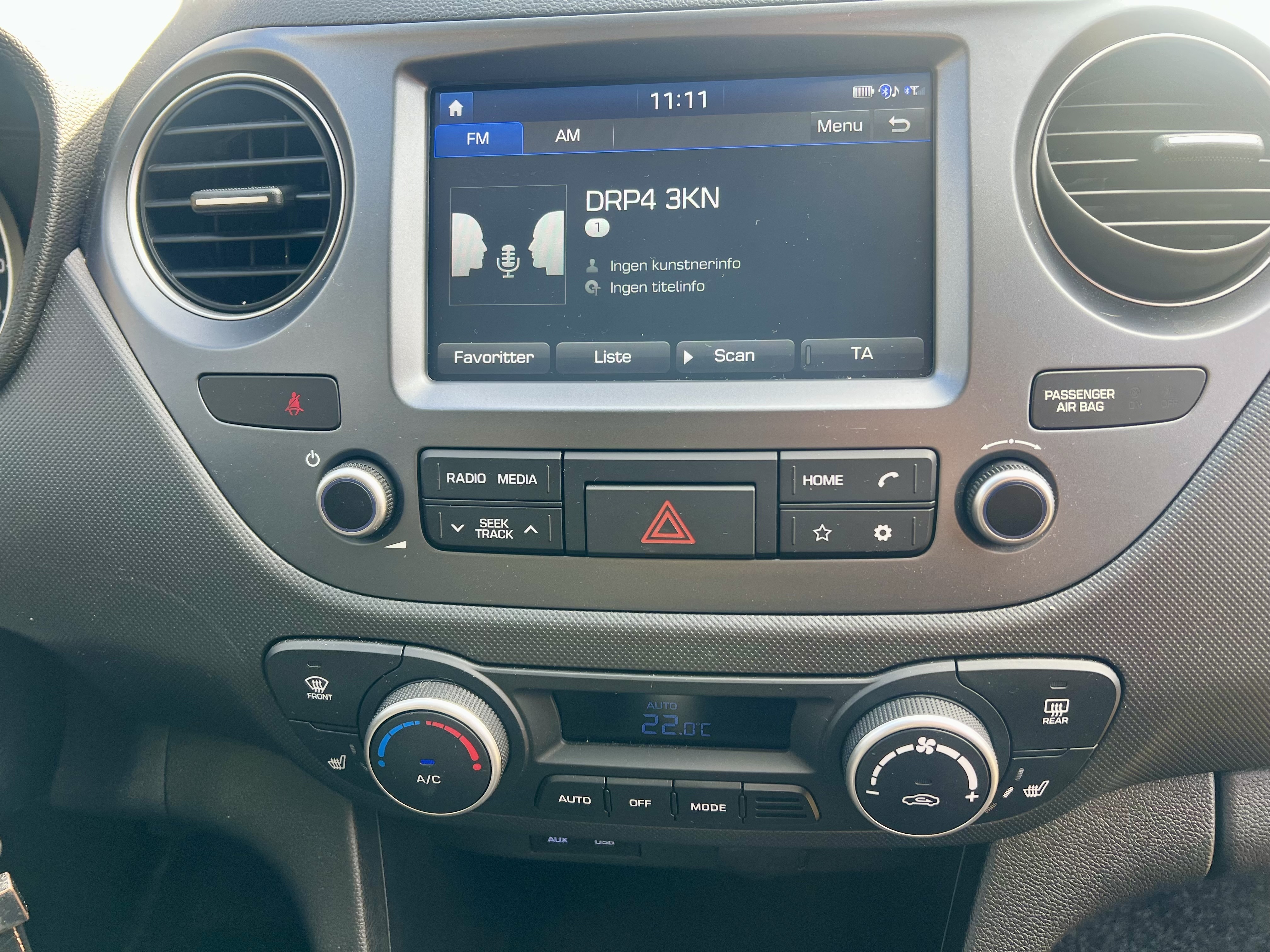 Rød Hyundai i10 fra 2019