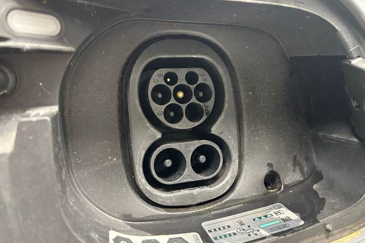 Grå VW ID.4 fra 2022