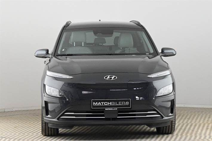 Grå Hyundai Kona fra 2023