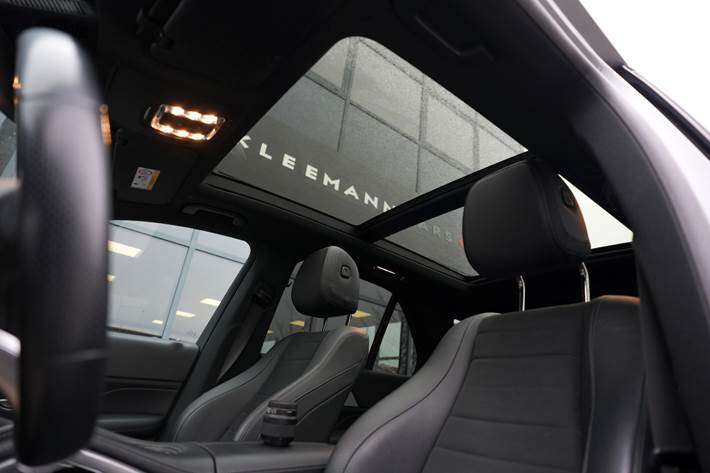 Grå Mercedes GLE350 de fra 2021