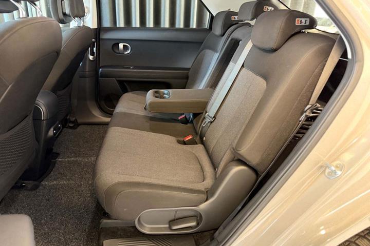 Grå Hyundai Ioniq 5 fra 2022